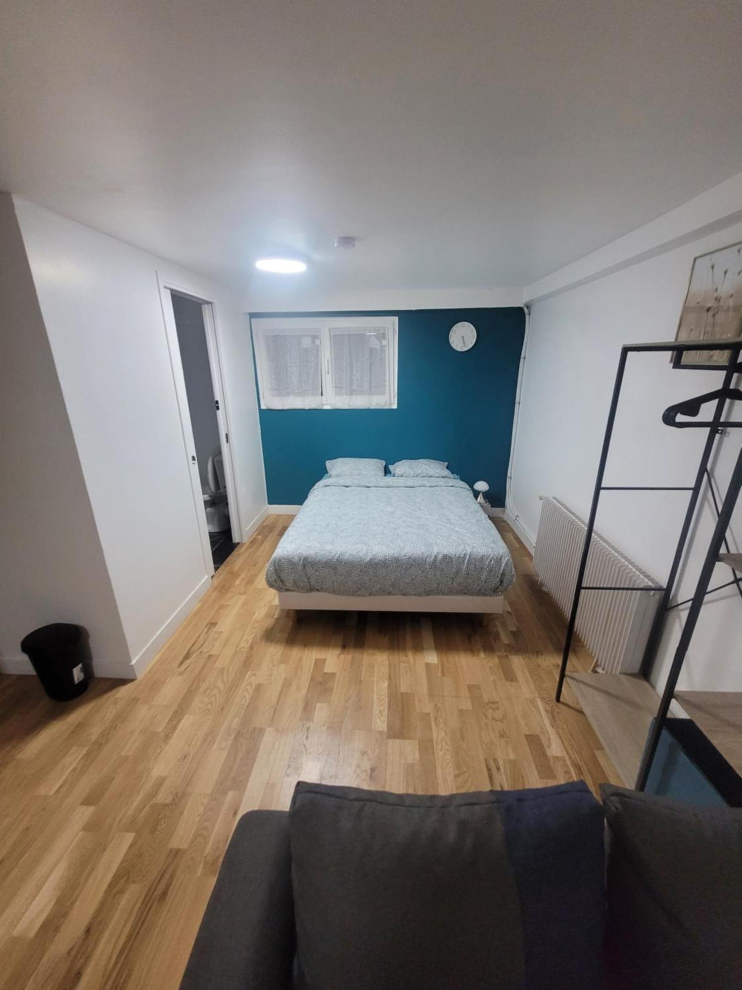 Appartements A Meaux - Proche De Disney Pokoj fotografie