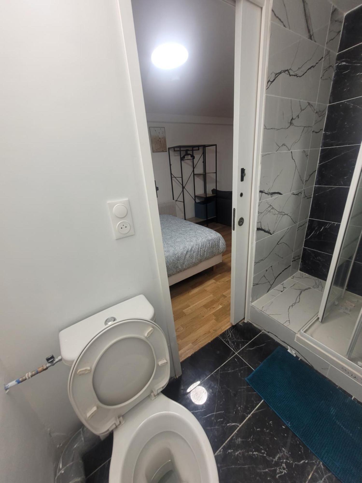 Appartements A Meaux - Proche De Disney Pokoj fotografie